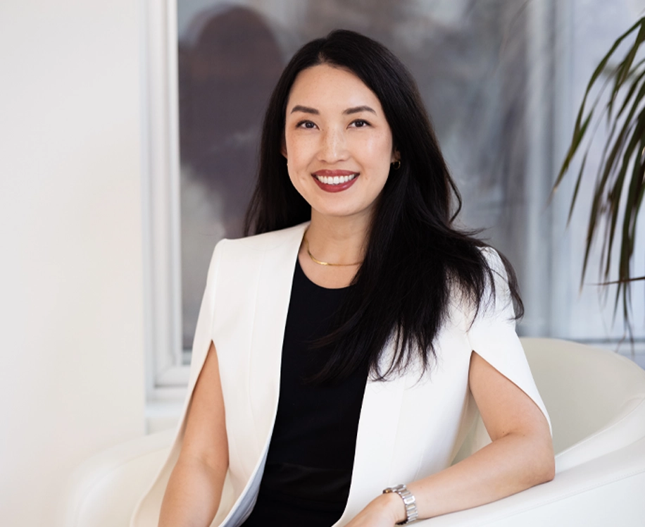 Dr. Angie Paik, MD=gamma